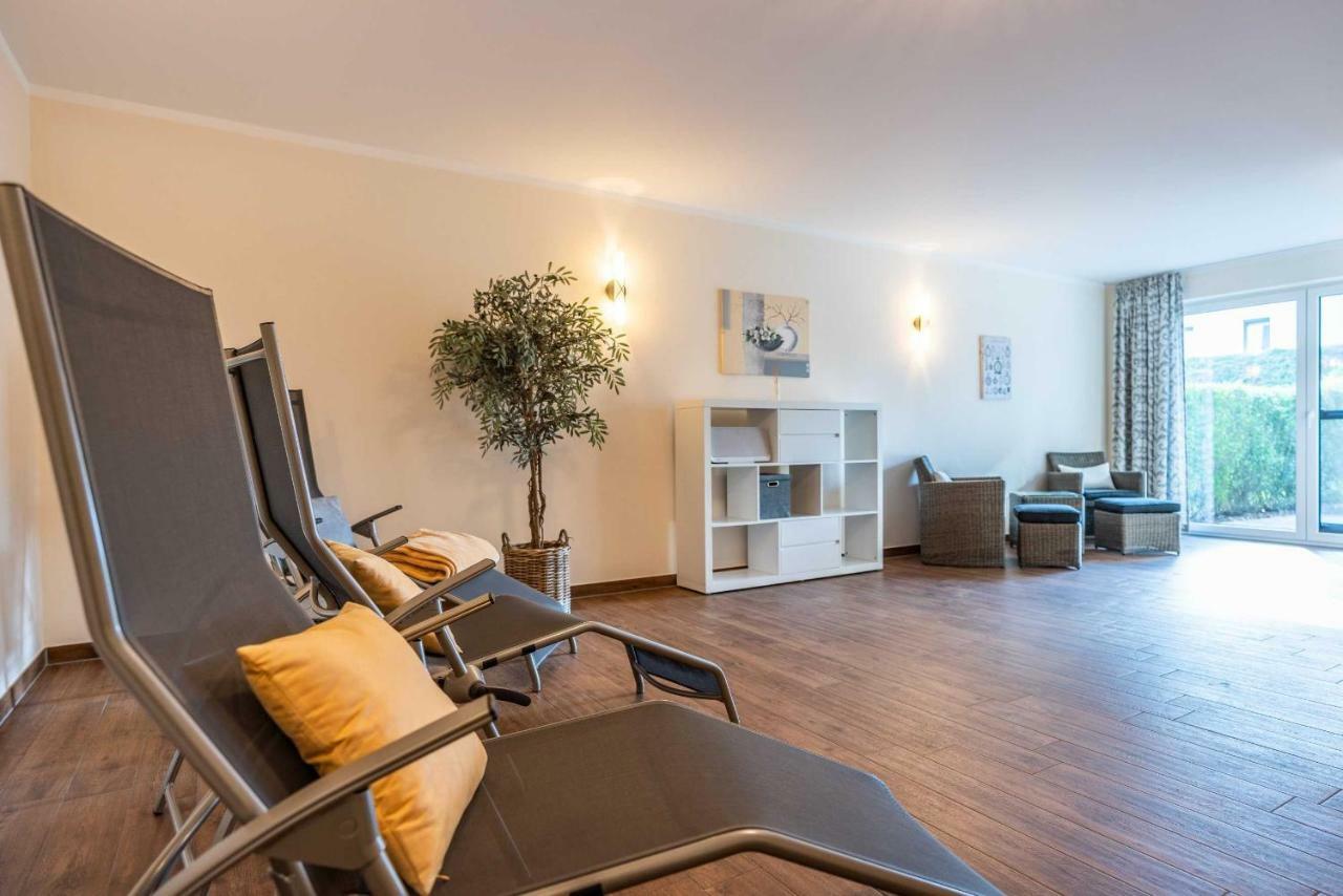 Appartement "Opal" Mit Penthouseflair - Oase Am Haff Garz  Exterior foto